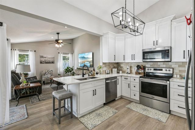 2009 SHADYHILL TERRACE, Winter Park, FL 32792