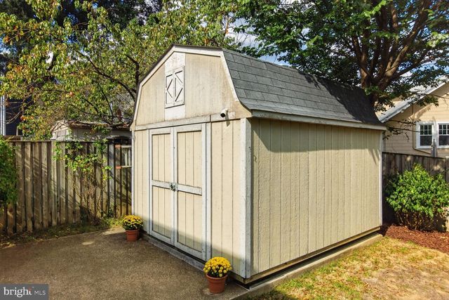 2607 WASHINGTON BLVD, Arlington, VA 22201