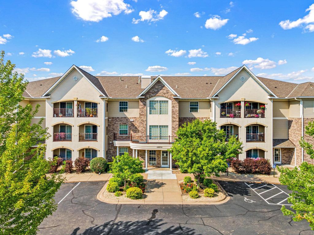 15570 Linnet Street NW 2-102, Andover, MN 55304 — exterior