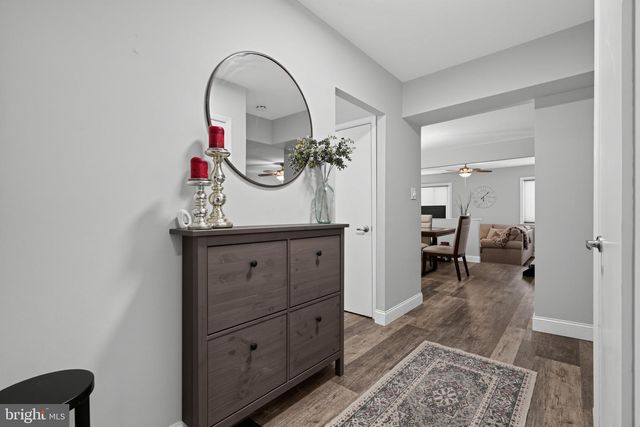 1 HONEY LOCUST CT, Blackwood, NJ 08012