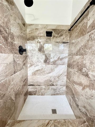 1845 Dixieanna St 3, Hollywood, FL 33020