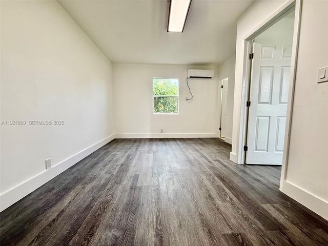 1845 Dixieanna St 3, Hollywood, FL 33020