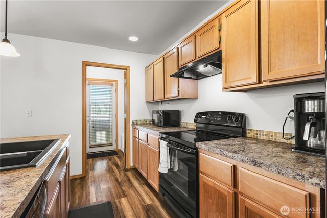 1911 187th Street Ct E, Spanaway, WA 98387