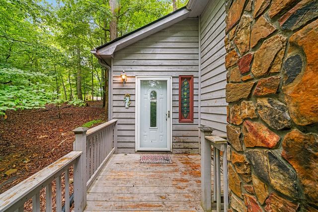 166 Lakeview Trace, Jasper, GA 30143