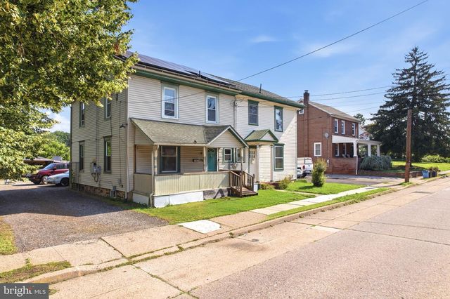 127 E CHURCH ST, Blackwood, NJ 08012