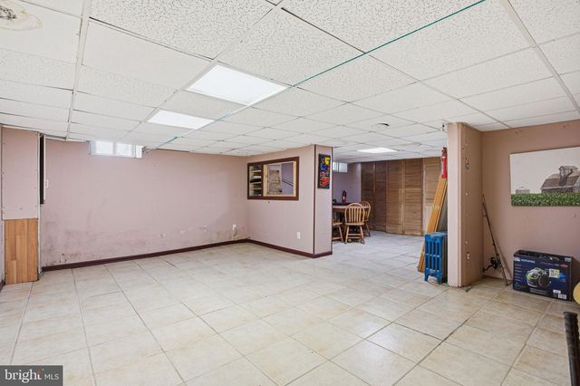 127 E CHURCH ST, Blackwood, NJ 08012