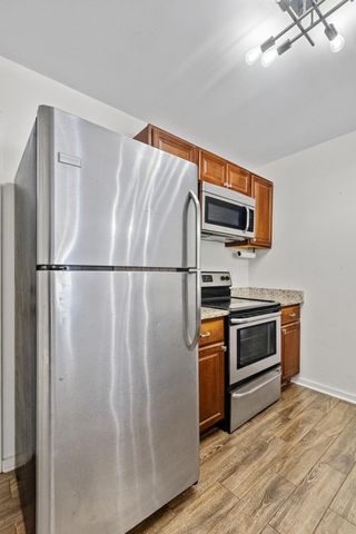 7860 Wilderness Trail B, North Charleston, SC 29418