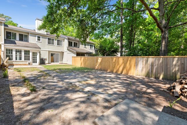 7860 Wilderness Trail B, North Charleston, SC 29418