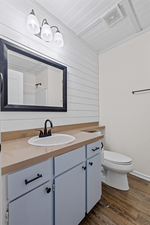 Image 31 of property listing at 7860 Wilderness Trail B, North Charleston, SC 29418