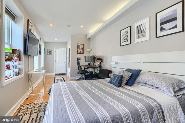 1717 GOUGH ST, Baltimore, MD 21231