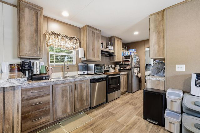 110 Knollwood Drive, Knollwood, TX 75092