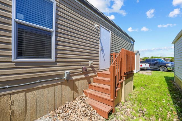 110 Knollwood Drive, Knollwood, TX 75092