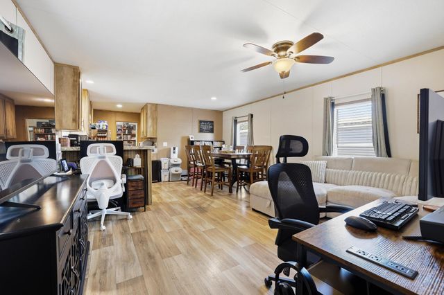 110 Knollwood Drive, Knollwood, TX 75092