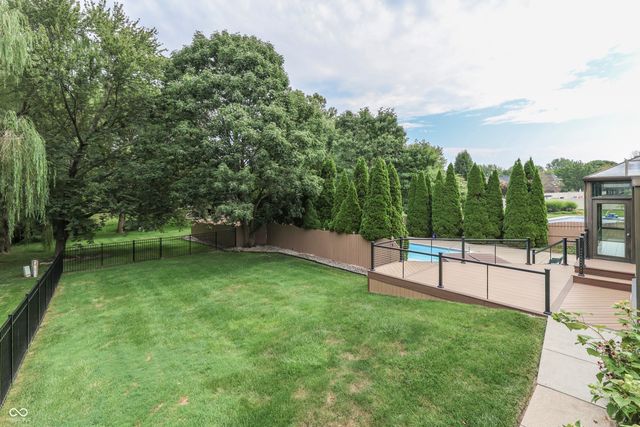854 Richart Lane, Greenwood, IN 46142