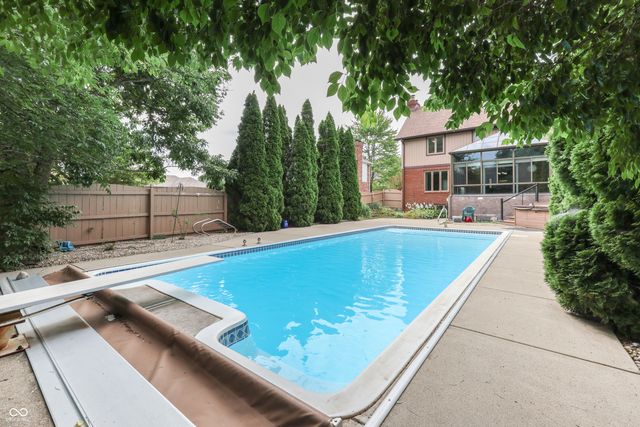 854 Richart Lane, Greenwood, IN 46142