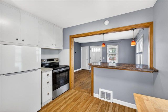 514 Spruce Street, Madison, WI 53715