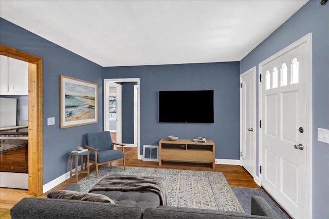 514 Spruce Street, Madison, WI 53715