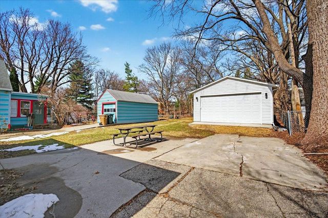 514 Spruce Street, Madison, WI 53715