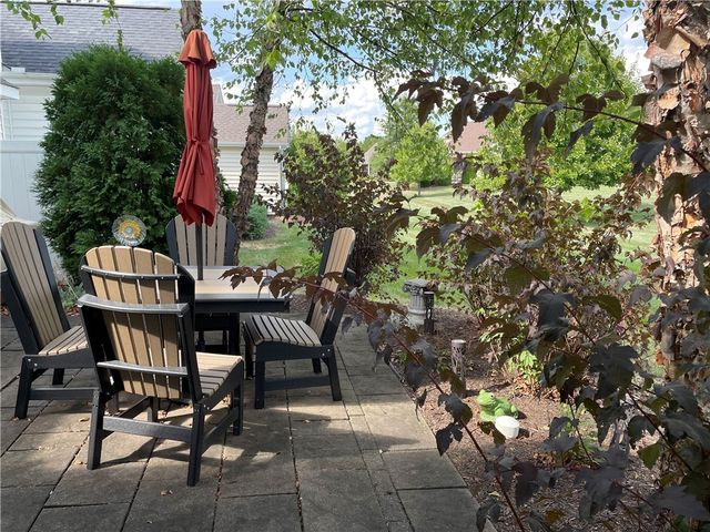 613 Old Glory Lane, Economy, PA 15042