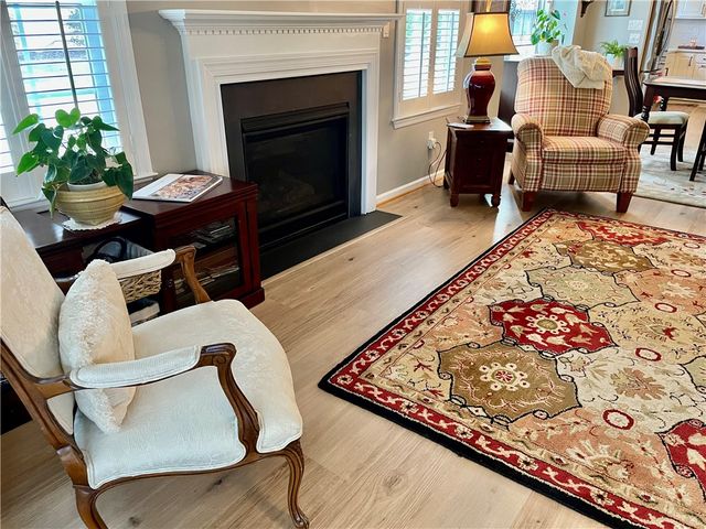 613 Old Glory Lane, Economy, PA 15042