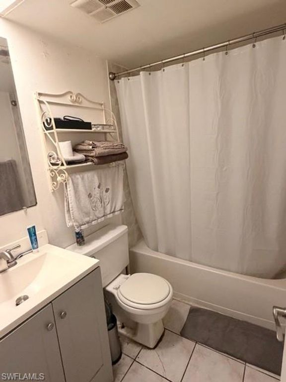 Image 20 of property listing at 1017 SE 39th TER, Cape Coral, FL 33904