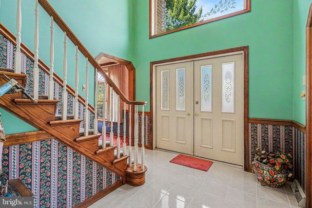 1366 HICKORY RUN DR, Elizabethtown, PA 17022