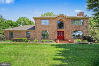 1366 HICKORY RUN DR, Elizabethtown, PA 17022
