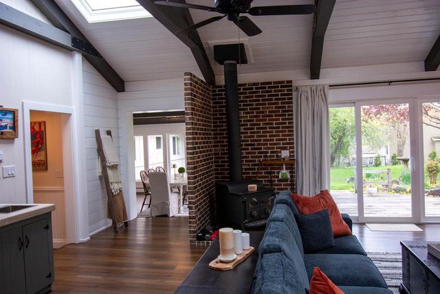 N3193 Nymph ROAD, Lake Geneva, WI 53147