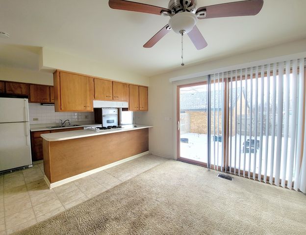 712 Concord Lane, Barrington, IL 60010