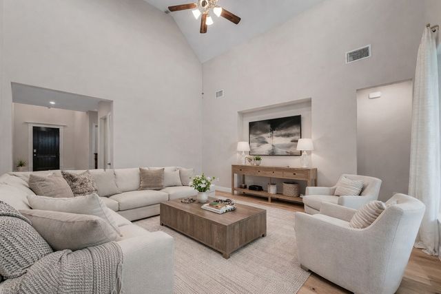 1021 Warner Ridge, Northlake, TX 76226