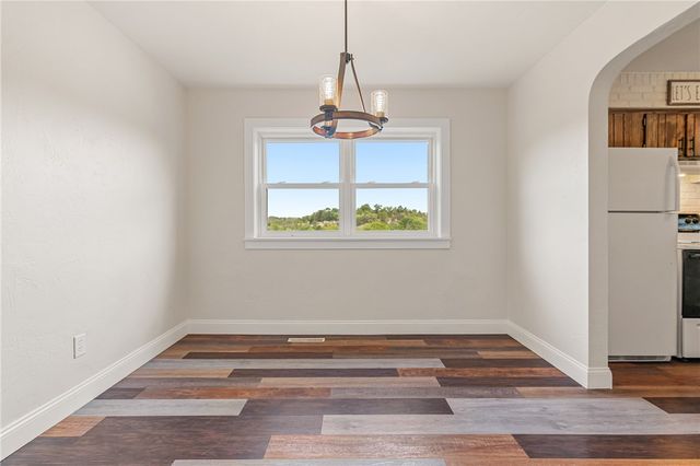 6612 Overlook St, South Park, PA 15129