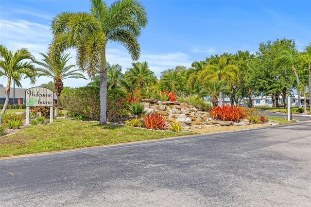 9790 66TH STREET N 468, Pinellas Park, FL 33782