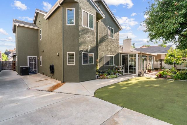 6632 E Michigan Avenue, Fresno, CA 93727
