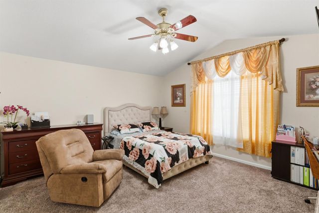 6632 E Michigan Avenue, Fresno, CA 93727