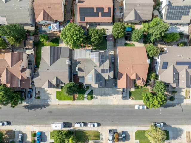 6632 E Michigan Avenue, Fresno, CA 93727