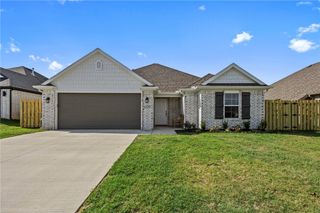 449 Hall Street, West Fork, AR 72774