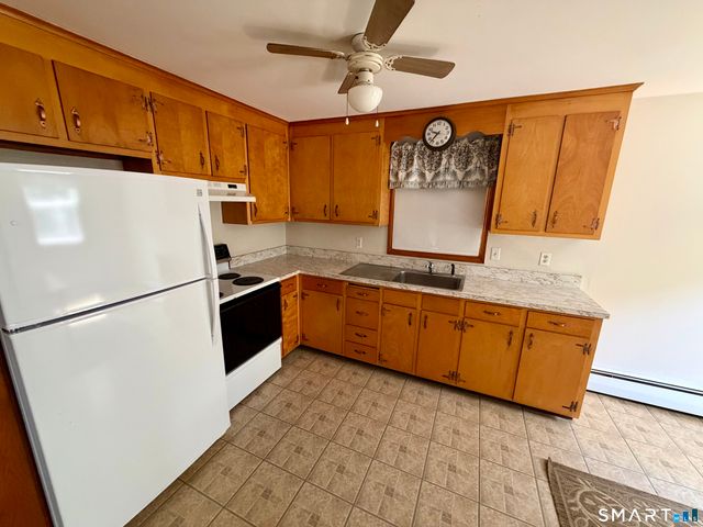 1130-B Blue Hills Avenue, Bloomfield, CT 06002