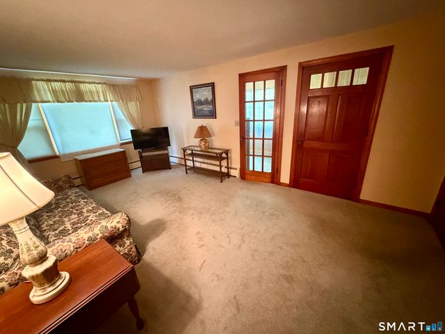 1130-B Blue Hills Avenue, Bloomfield, CT 06002