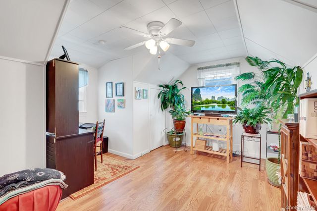 202 N Kings Avenue, Massapequa, NY 11758