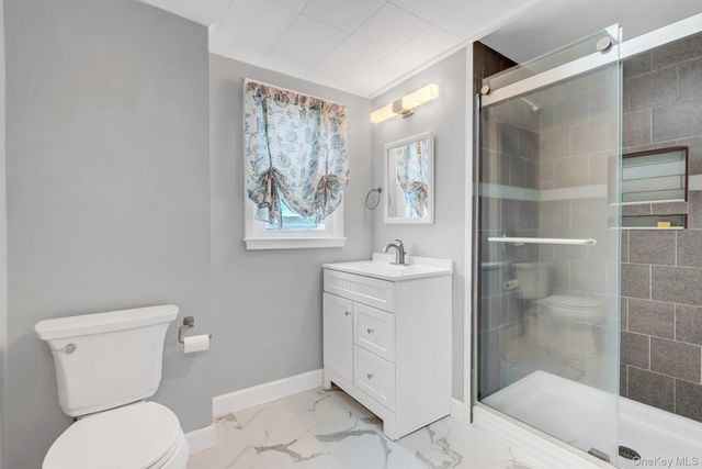 202 N Kings Avenue, Massapequa, NY 11758