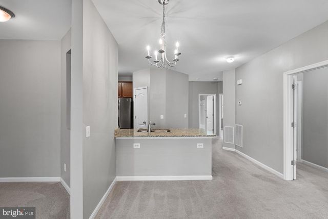 24546 BYRNE MEADOW SQ, Aldie, VA 20105