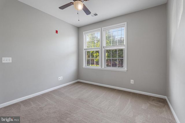 24546 BYRNE MEADOW SQ, Aldie, VA 20105