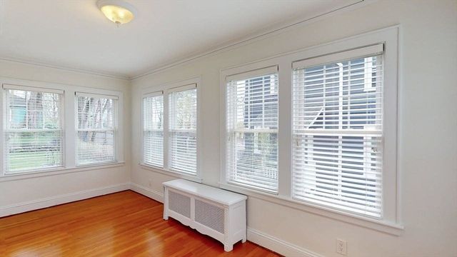 22 Longfellow Rd, Worcester, MA 01602