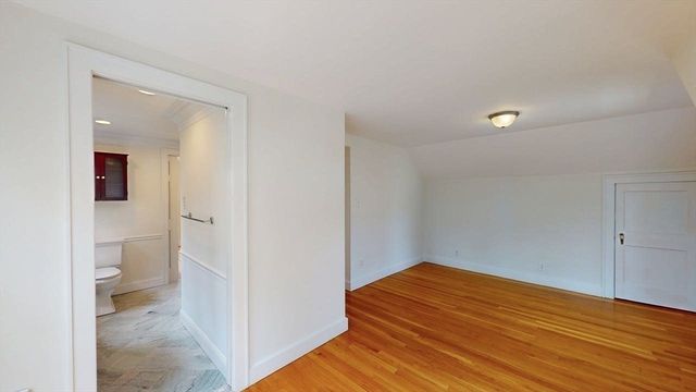 22 Longfellow Rd, Worcester, MA 01602