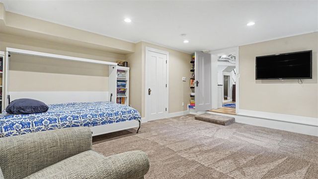 315 Koch Avenue, Ann Arbor, MI 48103