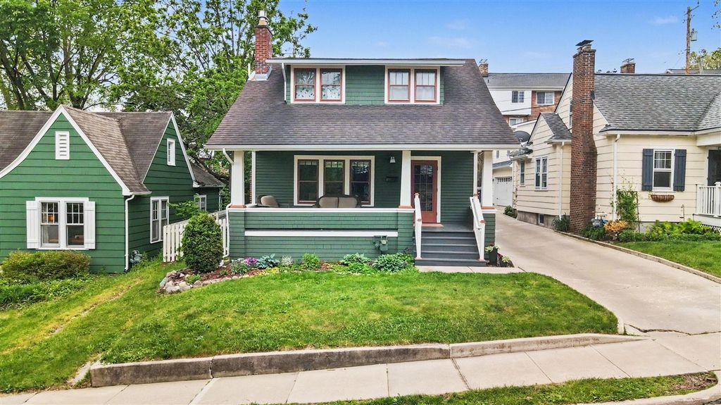 315 Koch Avenue, Ann Arbor, MI 48103