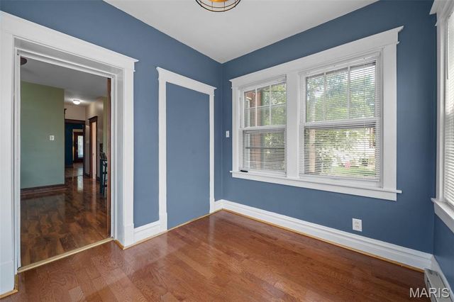 4910 Bonita Avenue, St Louis, MO 63109