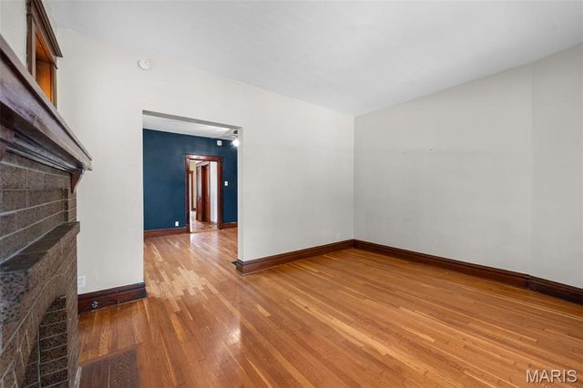 4910 Bonita Avenue, St Louis, MO 63109