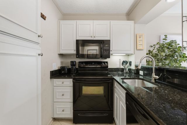 415 Ocean Creek Dr Apt 2318, Myrtle Beach, SC 29572