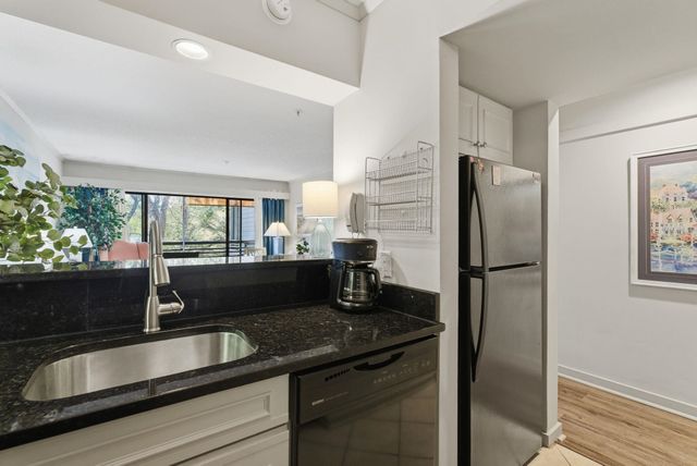 415 Ocean Creek Dr Apt 2318, Myrtle Beach, SC 29572